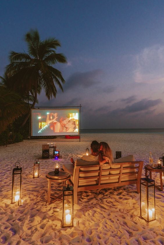 Movie Night Maldivas